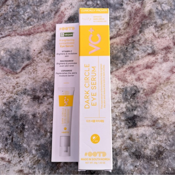 OOTD EVE VEGAN DARK CIRCLE EYE SERUM -VITAMIN C - Picture 2 of 16